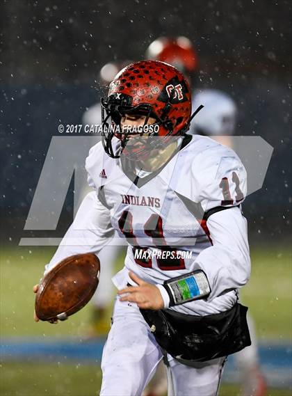 Thumbnail 2 in Glens Falls vs. Pleasantville (NYSPHSAA Class B Semifinals) photogallery.
