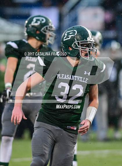 Thumbnail 2 in Glens Falls vs. Pleasantville (NYSPHSAA Class B Semifinals) photogallery.