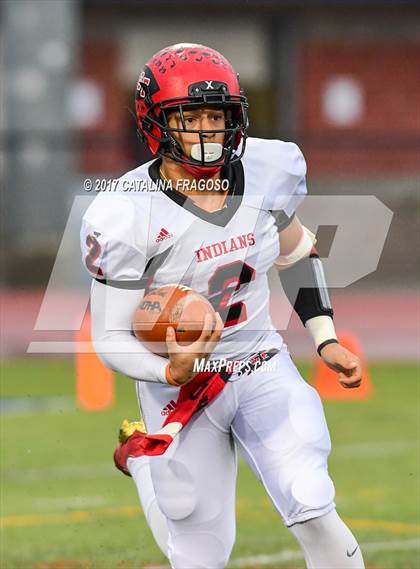Thumbnail 1 in Glens Falls vs. Pleasantville (NYSPHSAA Class B Semifinals) photogallery.