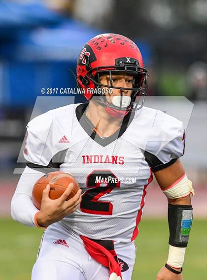 Thumbnail 1 in Glens Falls vs. Pleasantville (NYSPHSAA Class B Semifinals) photogallery.