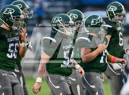 Thumbnail 2 in Glens Falls vs. Pleasantville (NYSPHSAA Class B Semifinals) photogallery.