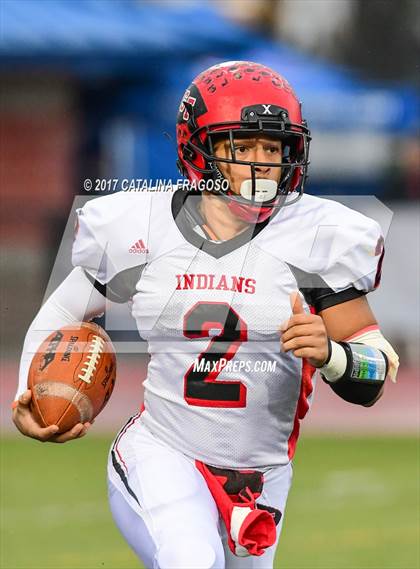 Thumbnail 3 in Glens Falls vs. Pleasantville (NYSPHSAA Class B Semifinals) photogallery.