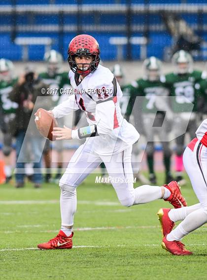 Thumbnail 3 in Glens Falls vs. Pleasantville (NYSPHSAA Class B Semifinals) photogallery.