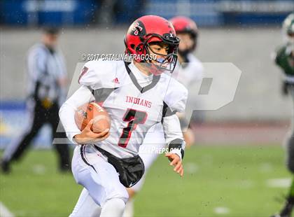 Thumbnail 3 in Glens Falls vs. Pleasantville (NYSPHSAA Class B Semifinals) photogallery.