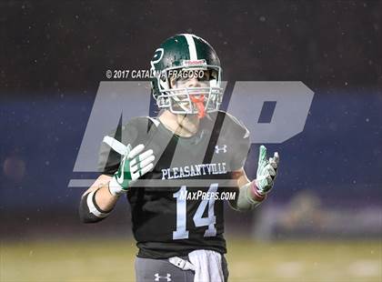 Thumbnail 1 in Glens Falls vs. Pleasantville (NYSPHSAA Class B Semifinals) photogallery.