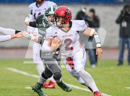 Thumbnail 2 in Glens Falls vs. Pleasantville (NYSPHSAA Class B Semifinals) photogallery.