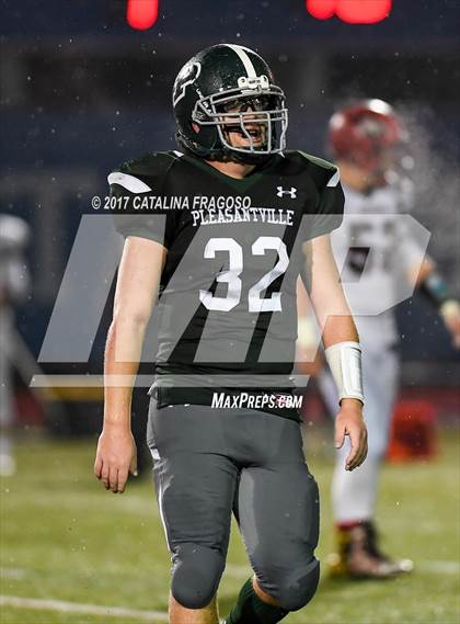 Thumbnail 3 in Glens Falls vs. Pleasantville (NYSPHSAA Class B Semifinals) photogallery.