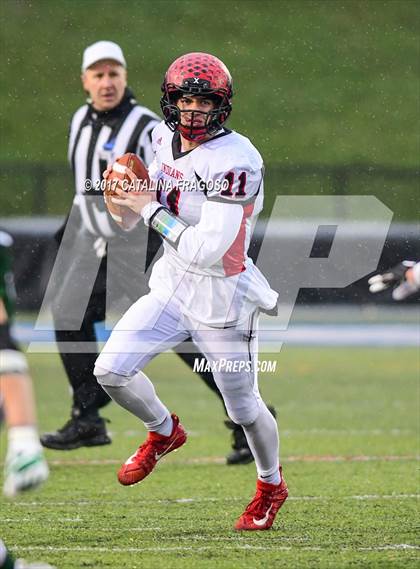 Thumbnail 2 in Glens Falls vs. Pleasantville (NYSPHSAA Class B Semifinals) photogallery.