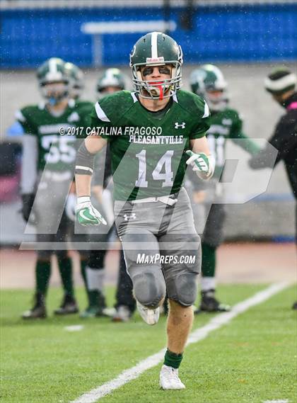 Thumbnail 1 in Glens Falls vs. Pleasantville (NYSPHSAA Class B Semifinals) photogallery.