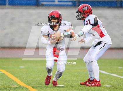 Thumbnail 1 in Glens Falls vs. Pleasantville (NYSPHSAA Class B Semifinals) photogallery.
