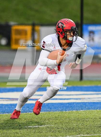 Thumbnail 2 in Glens Falls vs. Pleasantville (NYSPHSAA Class B Semifinals) photogallery.