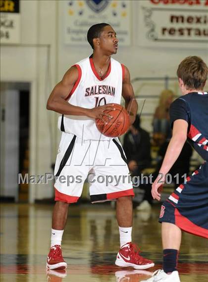 Thumbnail 3 in Dublin vs. Salesian (G.I.B.T.) photogallery.