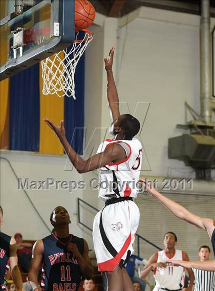 Thumbnail 1 in Dublin vs. Salesian (G.I.B.T.) photogallery.