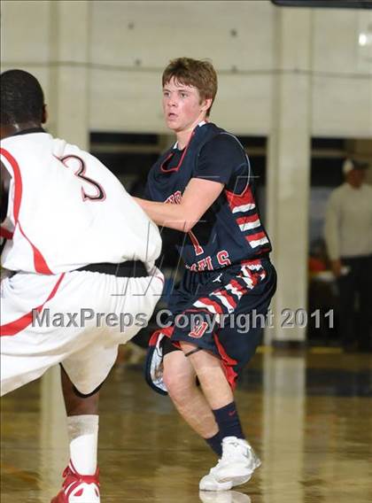 Thumbnail 2 in Dublin vs. Salesian (G.I.B.T.) photogallery.