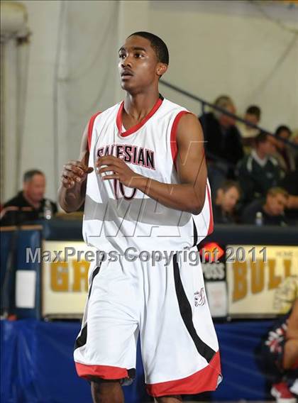 Thumbnail 3 in Dublin vs. Salesian (G.I.B.T.) photogallery.