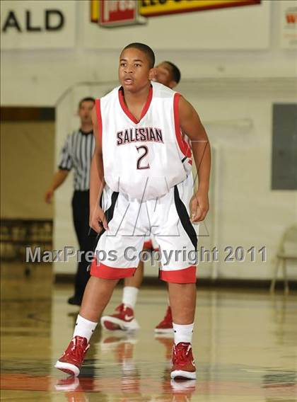 Thumbnail 3 in Dublin vs. Salesian (G.I.B.T.) photogallery.