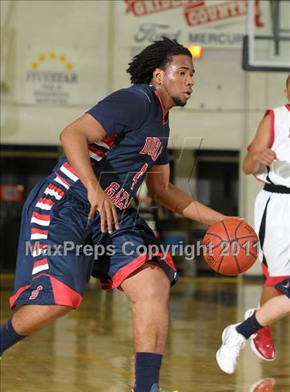 Thumbnail 1 in Dublin vs. Salesian (G.I.B.T.) photogallery.