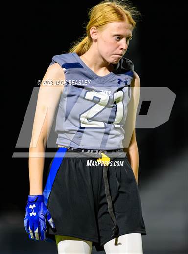 null - Photo 01