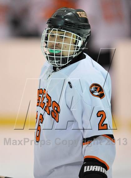 Thumbnail 2 in White Plains vs. Archbishop Stepinac (Tiger Tournament) photogallery.