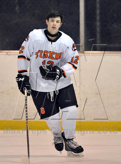 Thumbnail 3 in White Plains vs. Archbishop Stepinac (Tiger Tournament) photogallery.