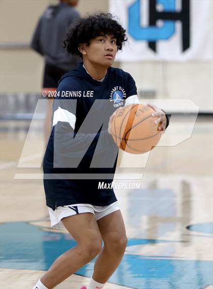 Thumbnail 3 in Pleasant Valley vs. McClymonds (Sheldon's Block Party) photogallery.