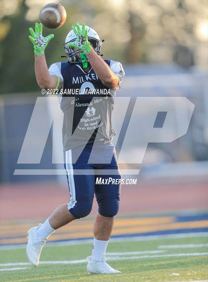 Thumbnail 3 in Desert Christian @ Milken photogallery.
