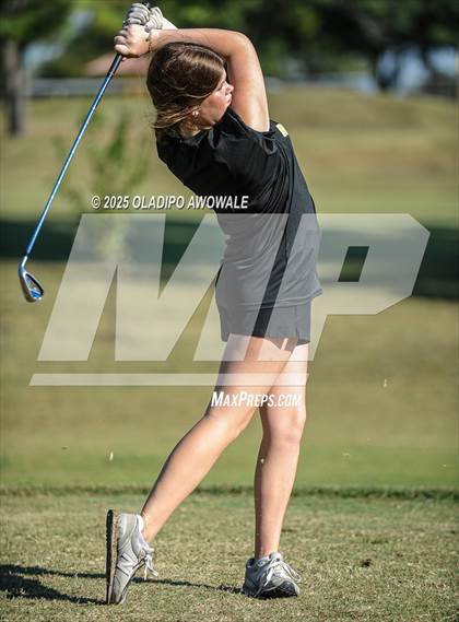 Thumbnail 2 in JV: Greenville Wright Park Invitational photogallery.