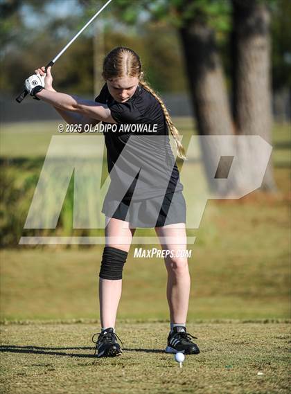 Thumbnail 3 in JV: Greenville Wright Park Invitational photogallery.