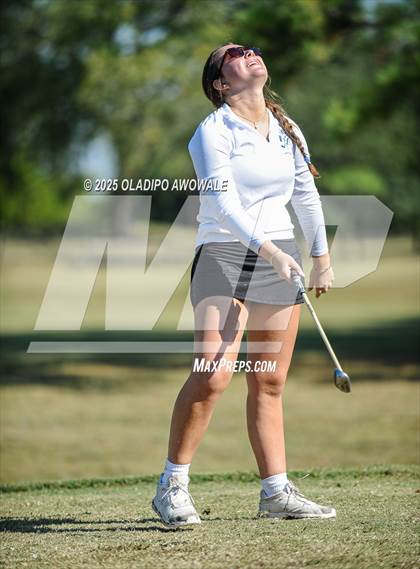 Thumbnail 2 in JV: Greenville Wright Park Invitational photogallery.