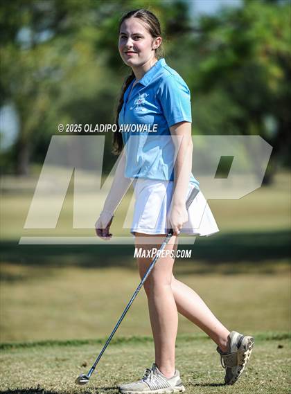 Thumbnail 1 in JV: Greenville Wright Park Invitational photogallery.