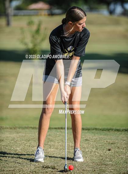 Thumbnail 1 in JV: Greenville Wright Park Invitational photogallery.
