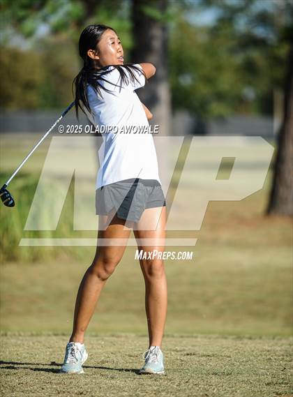 Thumbnail 1 in JV: Greenville Wright Park Invitational photogallery.