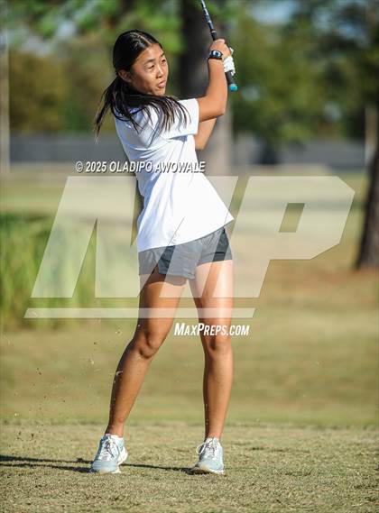 Thumbnail 2 in JV: Greenville Wright Park Invitational photogallery.