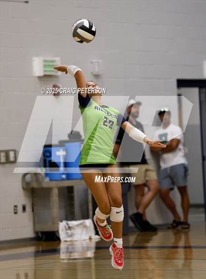 Thumbnail 1 in Farmington @ Ridgeline photogallery.