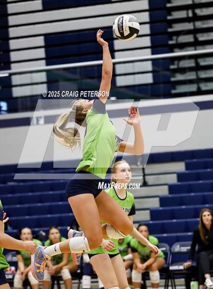 Thumbnail 1 in Farmington @ Ridgeline photogallery.