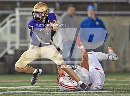 Thumbnail 2 in East Islip vs. Sayville (Section 11 Division III Final) photogallery.