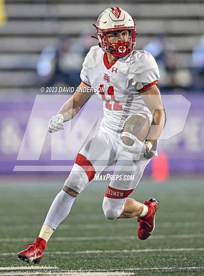 Thumbnail 1 in East Islip vs. Sayville (Section 11 Division III Final) photogallery.