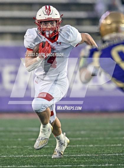 Thumbnail 3 in East Islip vs. Sayville (Section 11 Division III Final) photogallery.