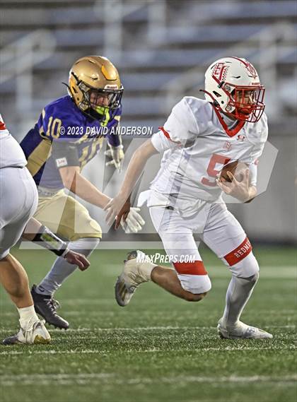 Thumbnail 3 in East Islip vs. Sayville (Section 11 Division III Final) photogallery.