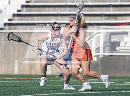 Thumbnail 1 in Bayport-Blue Point vs. Manhasset Class C Final photogallery.