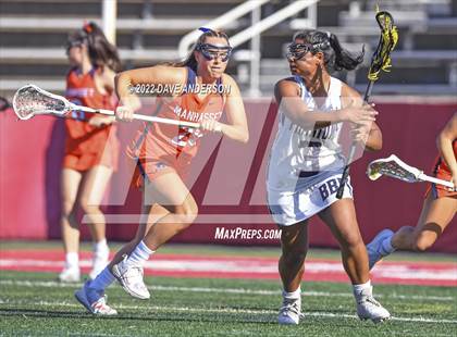 Thumbnail 2 in Bayport-Blue Point vs. Manhasset Class C Final photogallery.