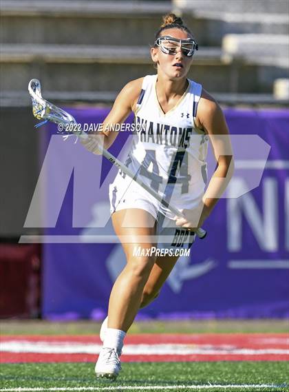 Thumbnail 3 in Bayport-Blue Point vs. Manhasset Class C Final photogallery.