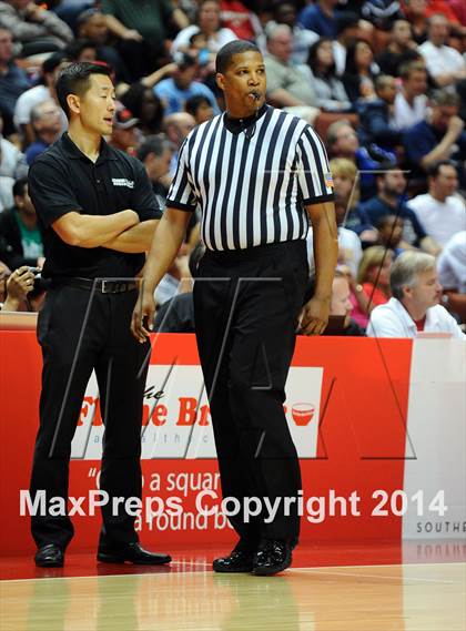 Thumbnail 2 in Mater Dei vs. Chino Hills (CIF SS Open Division Final) photogallery.