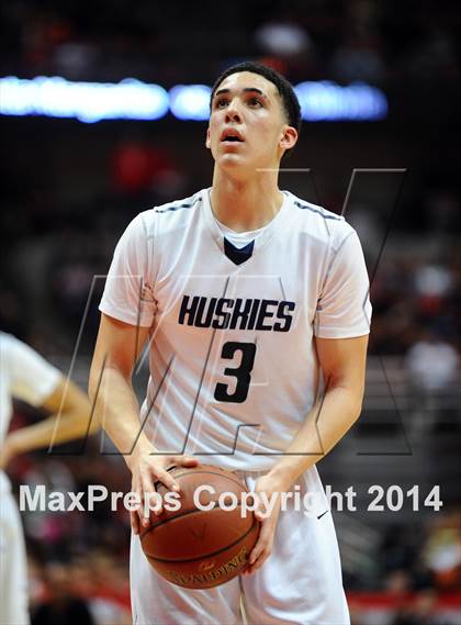 Thumbnail 1 in Mater Dei vs. Chino Hills (CIF SS Open Division Final) photogallery.