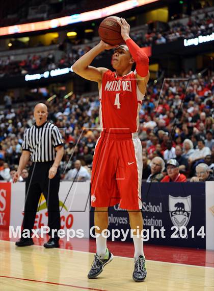 Thumbnail 1 in Mater Dei vs. Chino Hills (CIF SS Open Division Final) photogallery.