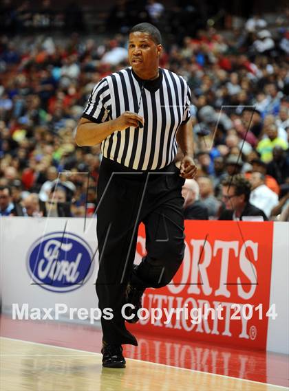 Thumbnail 3 in Mater Dei vs. Chino Hills (CIF SS Open Division Final) photogallery.
