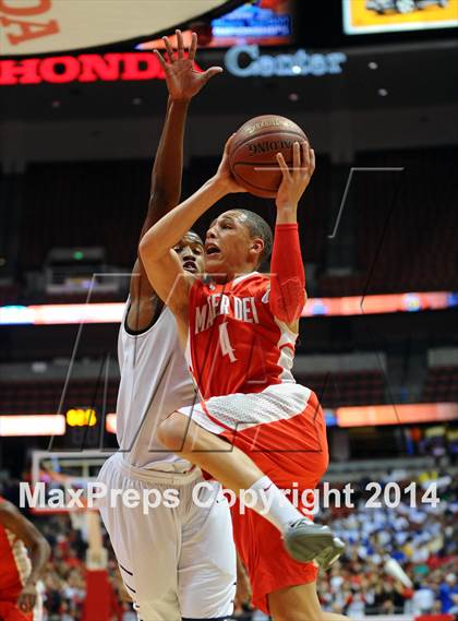 Thumbnail 2 in Mater Dei vs. Chino Hills (CIF SS Open Division Final) photogallery.