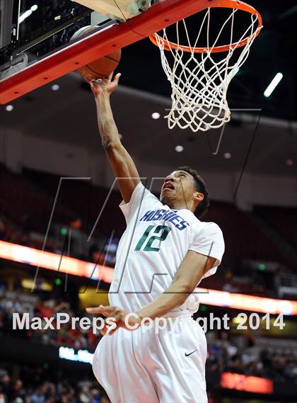 Thumbnail 3 in Mater Dei vs. Chino Hills (CIF SS Open Division Final) photogallery.