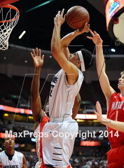 Thumbnail 1 in Mater Dei vs. Chino Hills (CIF SS Open Division Final) photogallery.