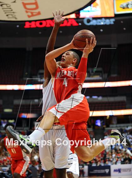 Thumbnail 3 in Mater Dei vs. Chino Hills (CIF SS Open Division Final) photogallery.